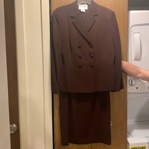 *NWOT* Jones New York Brown Womens Skirtsuit Size 14
